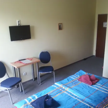 Kenner Treff Pensión Kenn