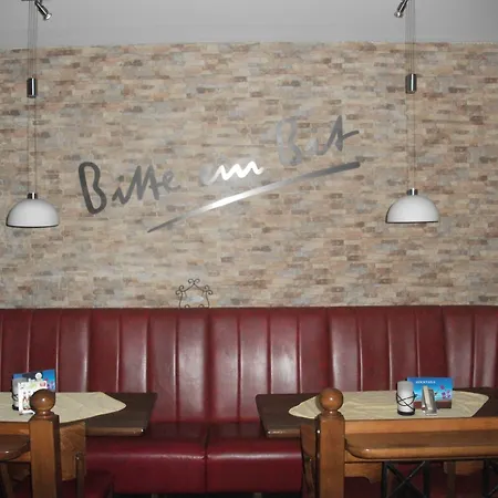 Kenner Treff Pensión Kenn