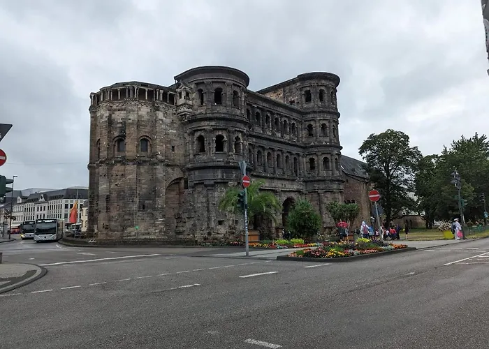 招待所 肯纳特雷弗酒店 2*