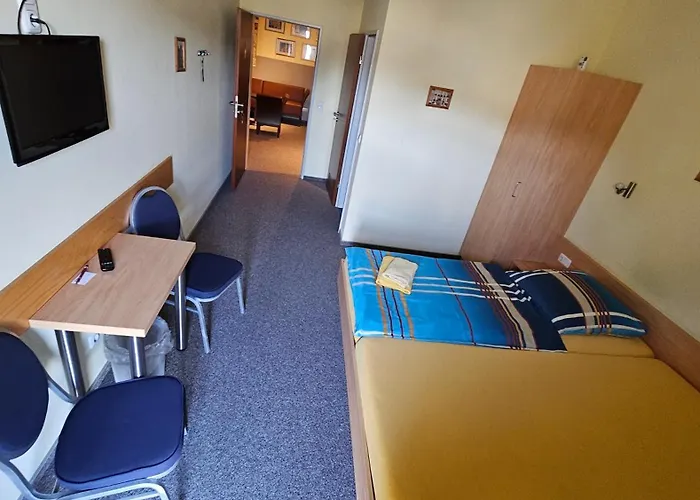 Kenner Treff Vendégház 2*