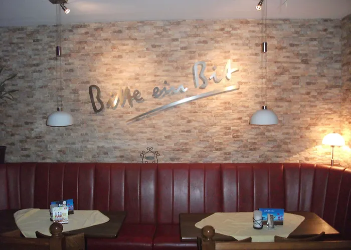 Kenner Treff Vendégház 2*